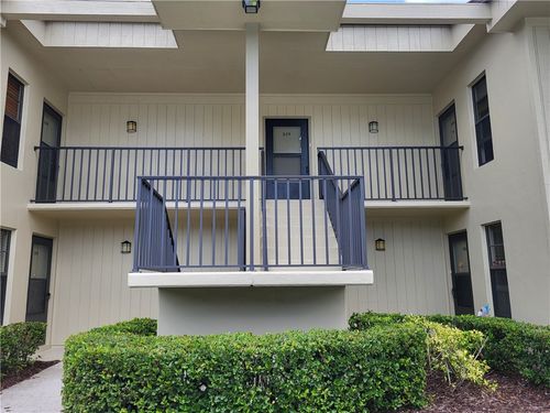 apt-206-12 Plantation Dr, Vero Beach, FL, 32966-8246 | Card Image