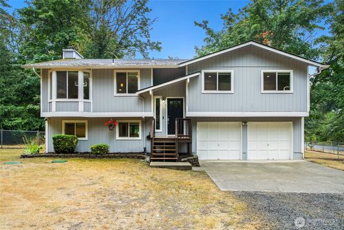 20607 Se 269th St, Covington, WA, 98042-6130 | Card Image