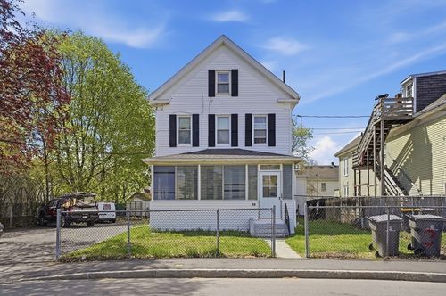 19 Hayes St, Framingham, MA, 01702-6968 | Card Image