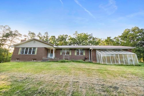 693 Fox Run, Grayson, KY, 41143 | Card Image