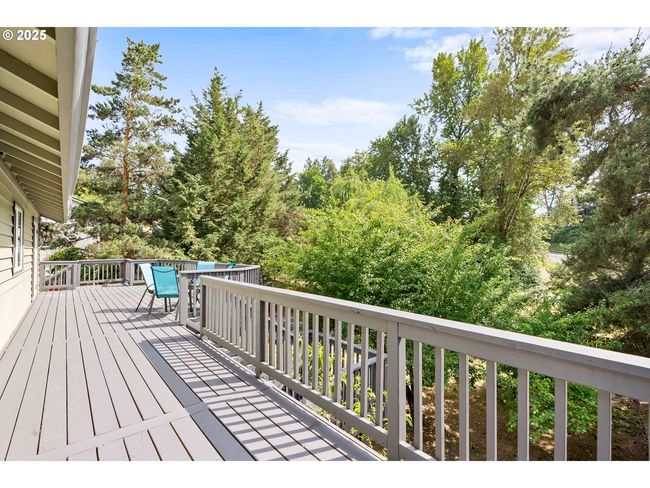1472 Sw 14 Th St, House other with 4 bedrooms, 3 bathrooms and 2 parking in Gresham OR | Image 13