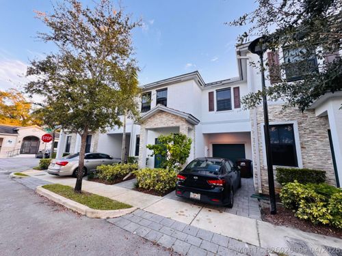 1606 Sw 28th Ct, Fort Lauderdale, FL, 33315-2767 | Card Image