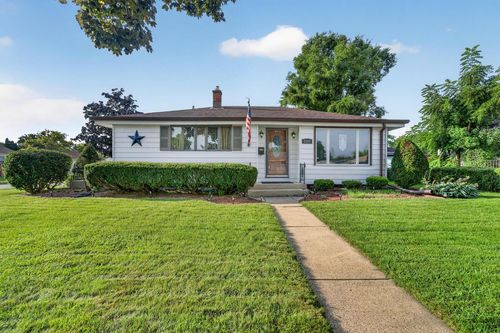 2501 Pinehurst Avenue, RACINE, WI, 53403 | Card Image