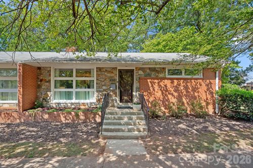 4703 Woodlark Ln, Charlotte, NC, 28211-2254 | Card Image