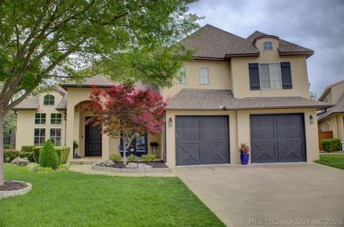 9483 E 106th Pl S, Tulsa, OK, 74133-6439 | Card Image