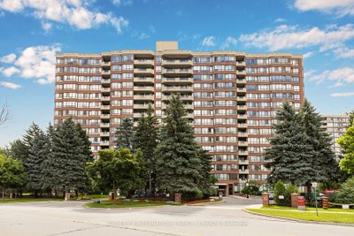 210 - 33 Weldrick Rd E, Condo with 2 bedrooms, 2 bathrooms and 2 parking in Richmond Hill ON | Image 1