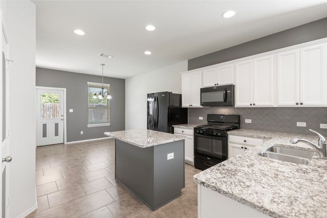 1512 Cliffbrake Way, House other with 3 bedrooms, 2 bathrooms and null parking in Georgetown TX | Image 9