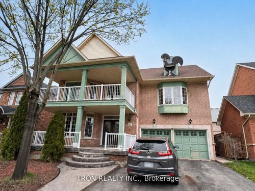 32 Arundel Dr, Woodbridge, ON, L4H2W6 | Card Image