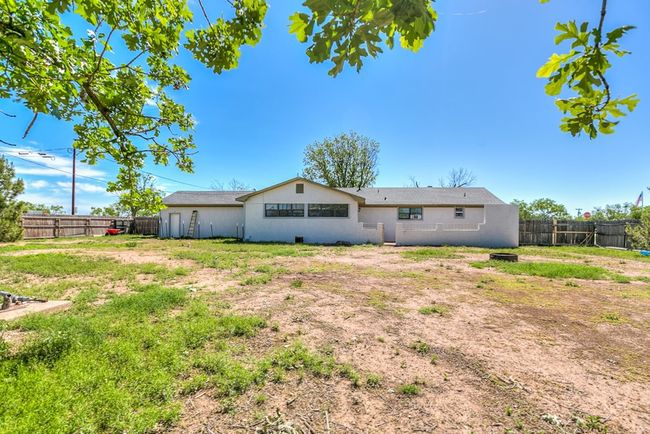 801 Robert Lee Hwy, House other with 4 bedrooms, 3 bathrooms and 2 parking in Sterling City TX | Image 13