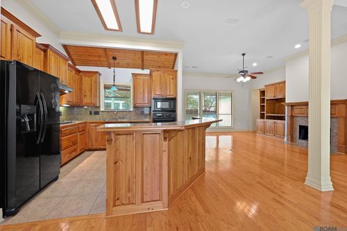 12375 Mill House Dr, Geismar, LA, 70734-3256 | Card Image