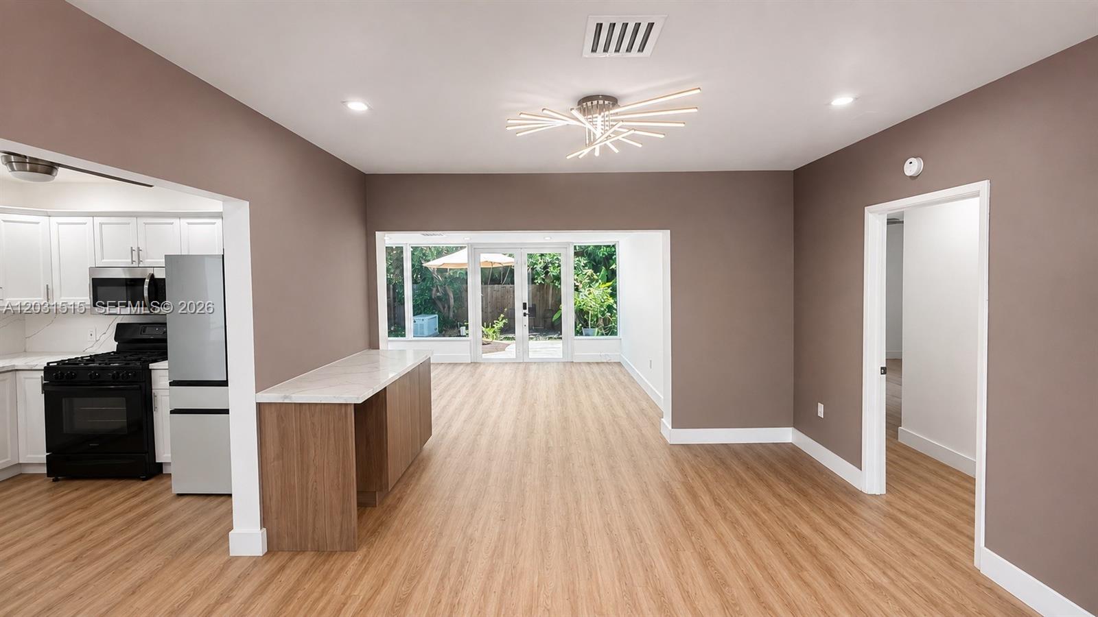 Residential Lease in Surfside 3