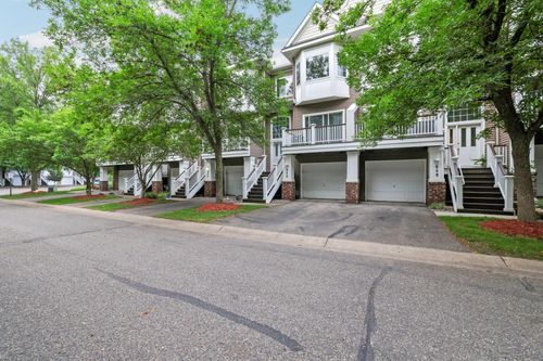 846 Trenton Lane N, Plymouth, MN, 55441 | Card Image