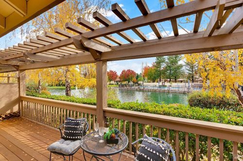 13 Fountain Grove Circle, Napa, CA, 94558 | Card Image