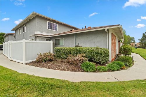 20800 Plum Canyon Rd, Saugus, CA, 91350-2015 | Card Image