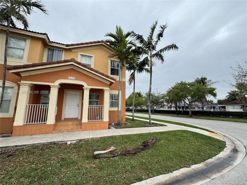 24304 Sw 109th Ave, Homestead, FL, 33032-5118 | Card Image