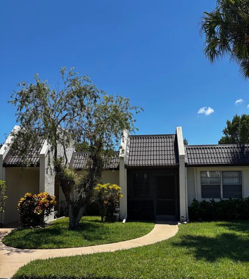 h-126 Lake Rebecca Dr, West Palm Beach, FL, 33411-9206 | Card Image