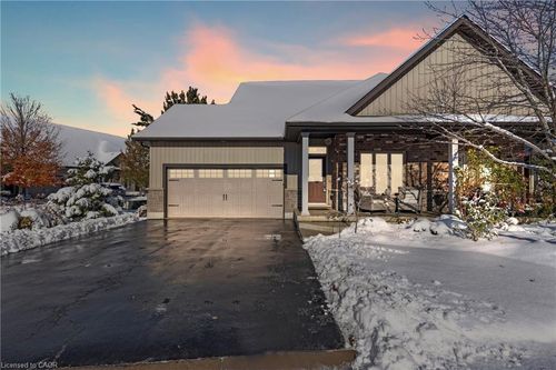 19-9440 Eagle Ridge Dr, Niagara Falls, ON, L2H0G6 | Card Image