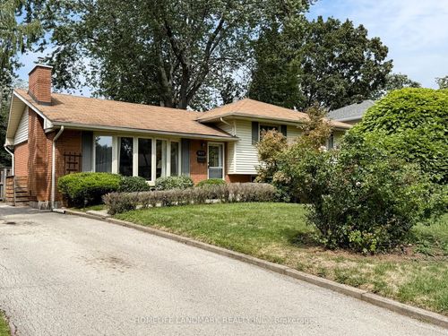 5177 Reeves Rd, Burlington, ON, L7L3J8 | Card Image
