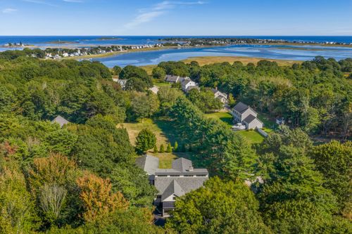 71 Old Pool Rd, Biddeford, ME, 04005-9552 | Card Image