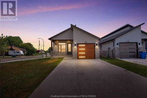95 Ironwood Trail, Chatham, ON, N7M0A5 | Card Image