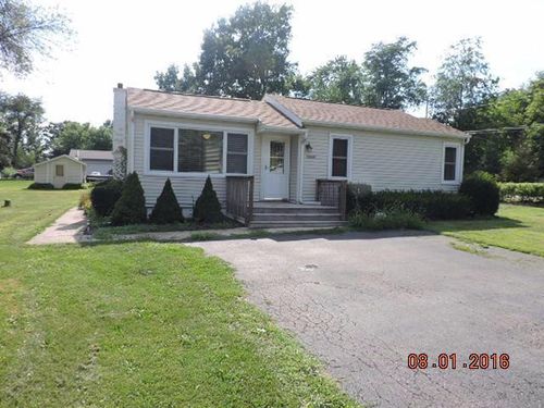 1227 N Tombeau Road, BLOOMFIELD, WI, 53128 | Card Image