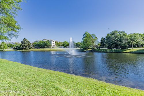 1232-7800 Point Meadows Dr, JACKSONVILLE, FL, 32256-4606 | Card Image
