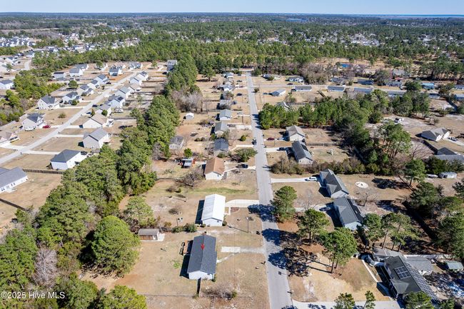 64 Sanders Dr, House other with 3 bedrooms, 2 bathrooms and null parking in Hubert NC | Image 26