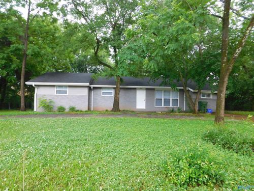 314 Harolds Dr Nw, Huntsville, AL, 35806-1931 | Card Image