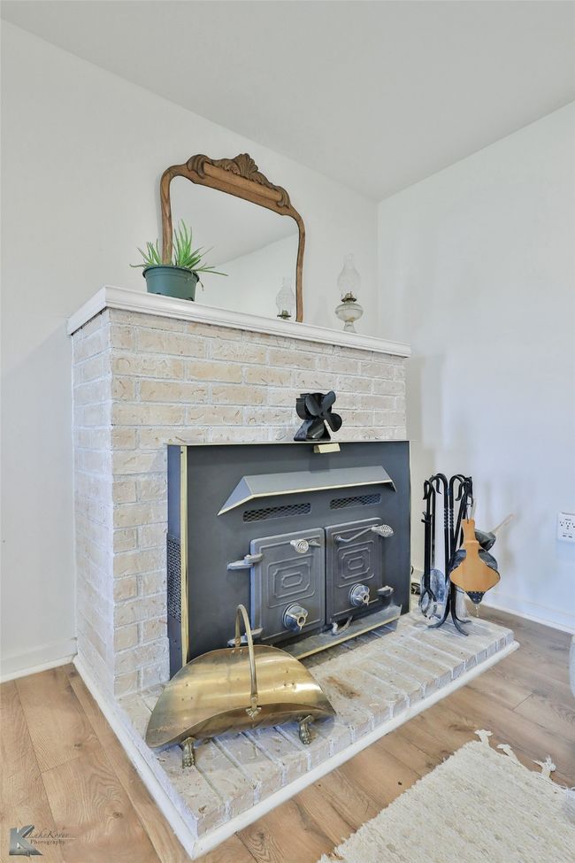 817 State Highway 153, House other with 4 bedrooms, 3 bathrooms and null parking in Wingate TX | Image 7