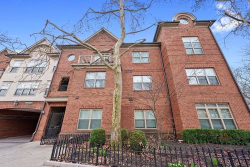 apt-a-35 Buttles Ave, Columbus, OH, 43215-1448 | Card Image
