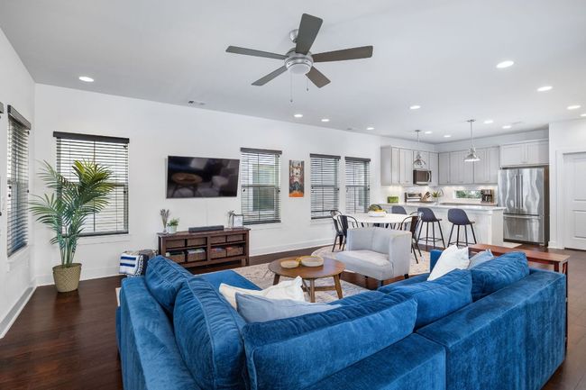 Open concept floor plan. | Image 16