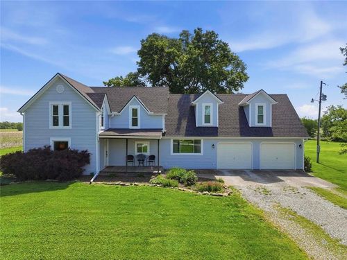 28821 S Famuliner Rd, Garden City, MO, 64747-8377 | Card Image