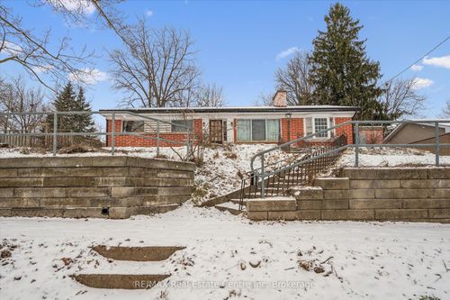 289 St Patrick Street E, Centre Wellington, ON, N1M1M5 | Card Image