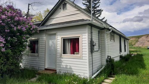 304 7 Ave Sw, Drumheller, AB, T0J0Y6 | Card Image
