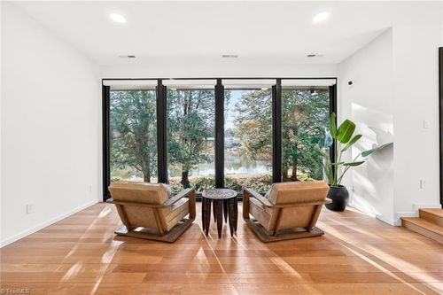 3171 Milhaven Lake Dr, Winston Salem, NC, 27106-6305 | Card Image