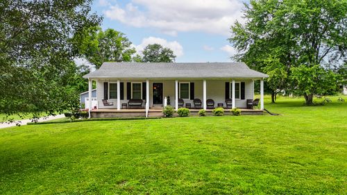 102 Printwood Drive, Dickson, TN, 37055 | Card Image