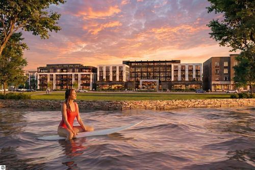 302-207 W Grandview, Traverse City, MI, 49684 | Card Image