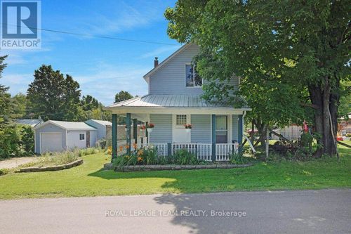 254 Blakeney Rd, Almonte, ON, K0A1A0 | Card Image