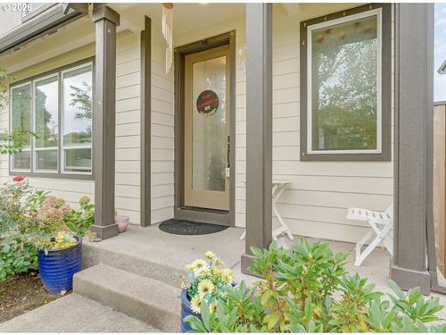 579 Nw Adams Ave, Hillsboro, OR, 97124-3185 | Card Image