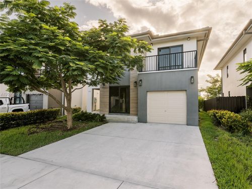 111 Nw 12th Ct, Florida City, FL, 33034-3420 | Card Image