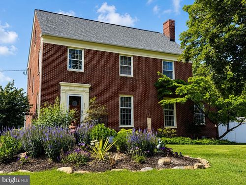 235 E Potomac St, WILLIAMSPORT, MD, 21795-1146 | Card Image