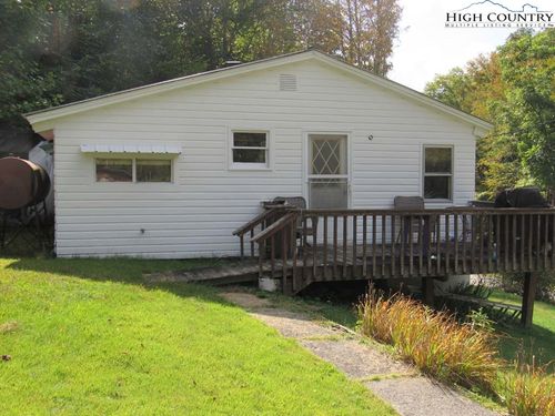 458 Paul Goodman Rd, Fleetwood, NC, 28626-9116 | Card Image