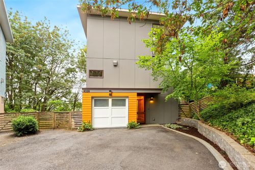 4328 S Bennett St, Seattle, WA, 98118-2331 | Card Image