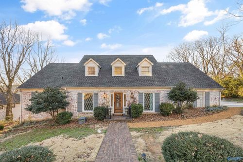 2708 Boulder Cir Se, Huntsville, AL, 35801-1401 | Card Image