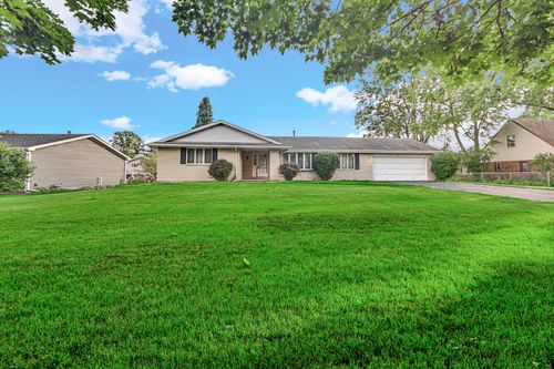 325 Wintree Ln, New Lenox, IL, 60451-1545 | Card Image