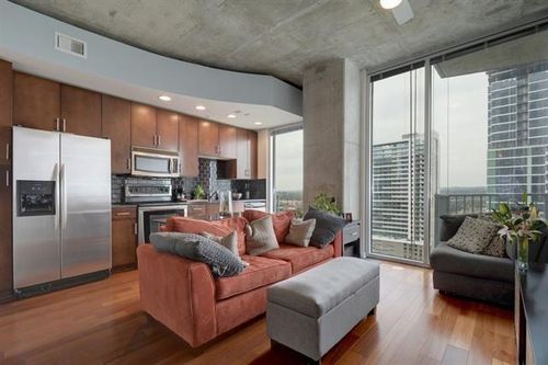 apt-1904-360 Nueces St, Austin, TX, 78701-4266 | Card Image