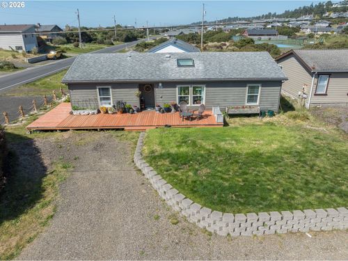 2018 Nw Oceanic Loop, Waldport, OR, 97394-9329 | Card Image