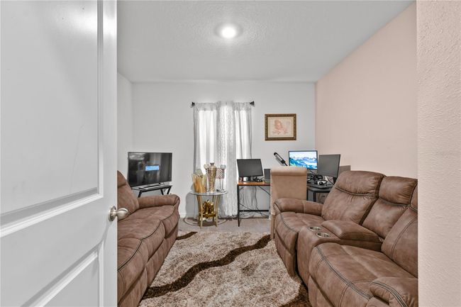 17019 Avon Dive Lane, House other with 4 bedrooms, 2 bathrooms and null parking in WIMAUMA FL | Image 23