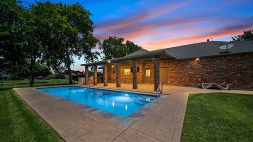 118 Hillsborough Dr W, Montgomery, TX, 77356-8225 | Card Image