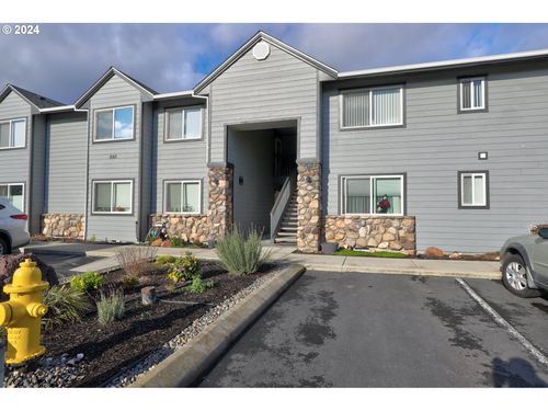 7-250 Lone Pine Ln, The Dalles, OR, 97058-8701 | Card Image